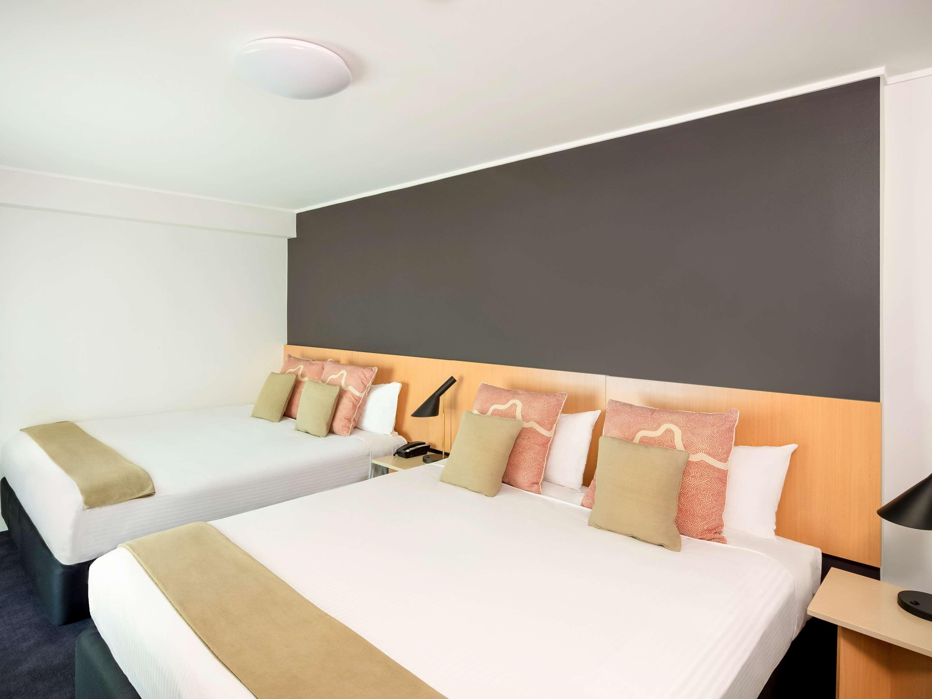 Hotel Ibis Sydney World Square Exterior foto
