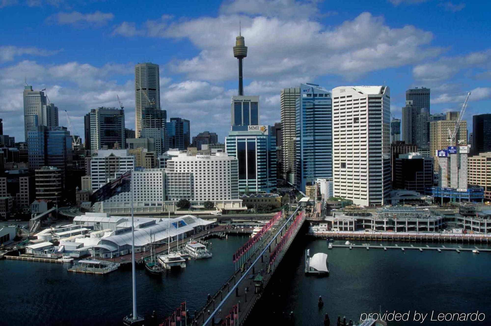 Hotel Ibis Sydney World Square Exterior foto